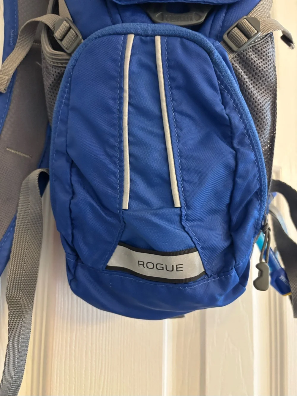 CamelBak Rogue Hydration Backpack Blue Cycling Hiking Hydration Pack Reservoir